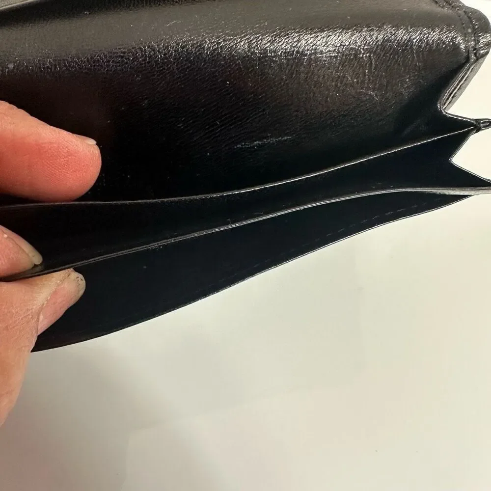 Valentino Garavani Slim Bifold Card Wallet Black‎
